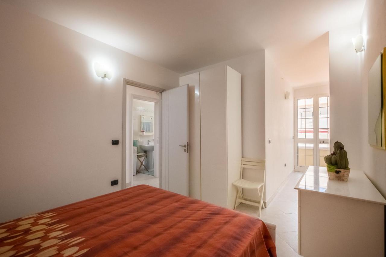 Ferienwohnung Perla Marina Torre Pali Exterior foto
