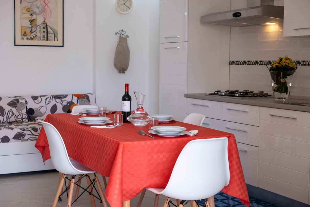 Ferienwohnung Perla Marina Torre Pali Exterior foto