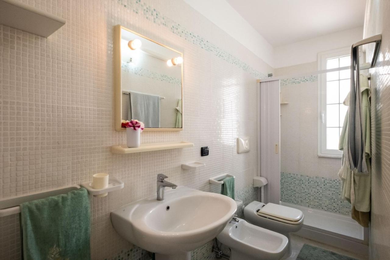 Ferienwohnung Perla Marina Torre Pali Exterior foto